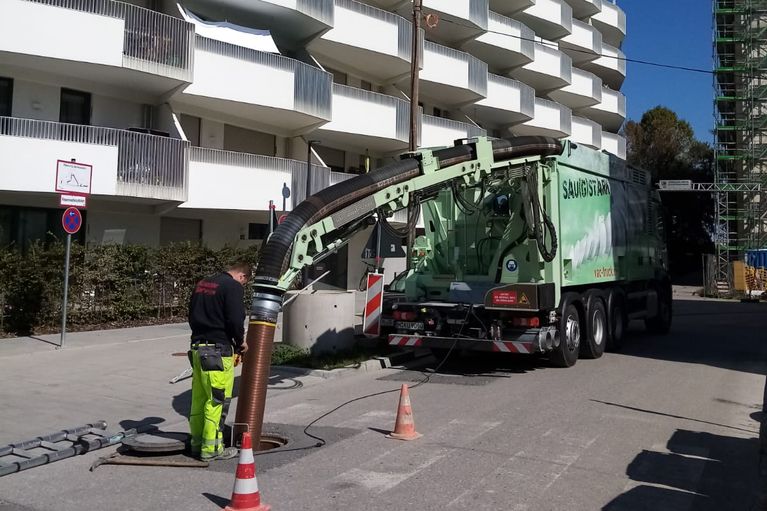 Saugbagger Frankfurt - Baumwurzelsanierung